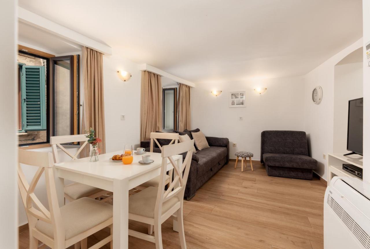 Apartment Amigo Old Town קוטור מראה חיצוני תמונה